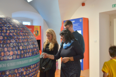 10. 10. 2024 / Odprtje nove občasne razstave Svet Hermanovih prijateljev / foto: Egon Horvat